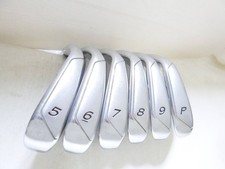 TaylorMade Iron Set R11