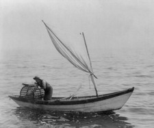 Small Fishing Boat Photo from