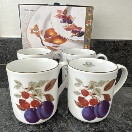 Royal worcester evesham gold - worcester,