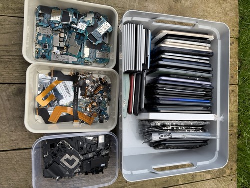 X15 joblot mixed mobile - x15,
