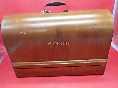 Vintage full size singer - size,