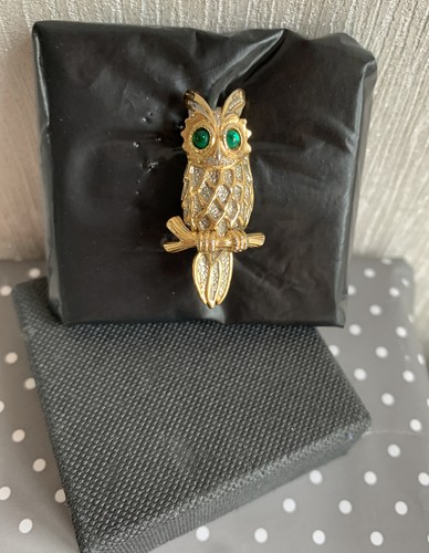 Ladies vintage brooch gold - brooch,