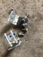 VW T4 TRANSPORTER 2001 PAIR OF TAILGATE HINGES 701829641E