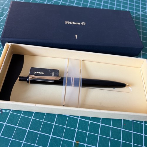 Pelikan d200 mechanial - pelikan,