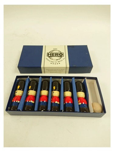 Hero wooden guardsmen - wooden, skittles