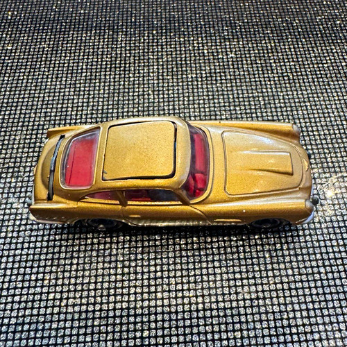 Corgi toys james - toys, bond