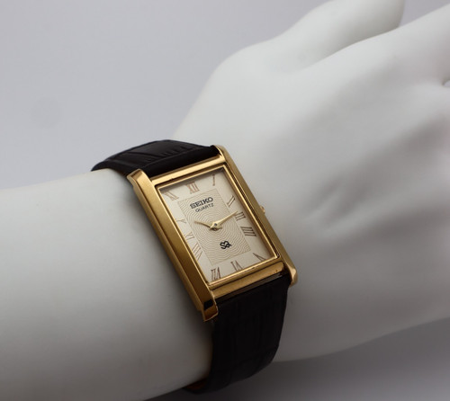 Vintage seiko slim tank quartz - tank,
