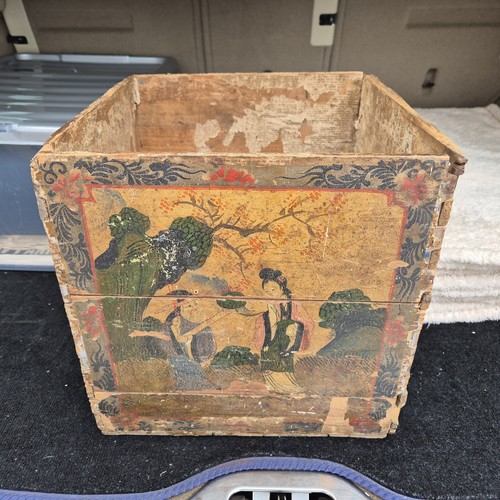 Charmimg antique time worn - charmimg,