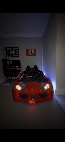 Racing car bed opening - bed,