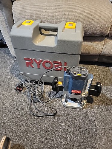 Ryobi ert 1150 - plunge, router