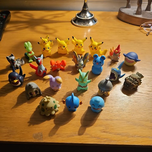 X22 pokemon bandai figures lot - x22,