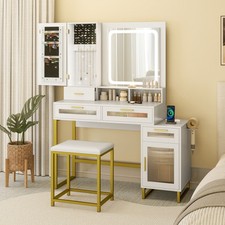Modern Vanity Set w/ Charging