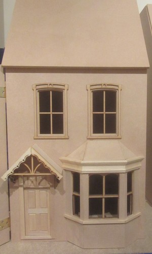 Scale dolls house - 1/12,