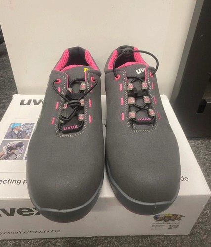Uvex safety boots - safety, uk9