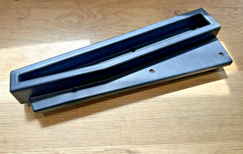 Roland juno 106 - roland, side