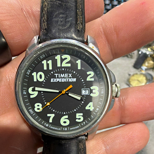 Timex expedition quartz date - timex,