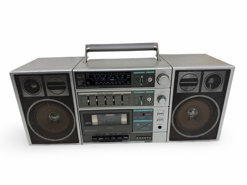 Sanyo c30 vintage radio - c30,