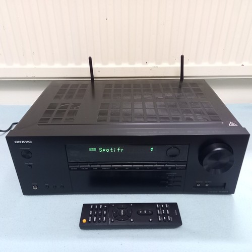 Black receiver onkyo - av,