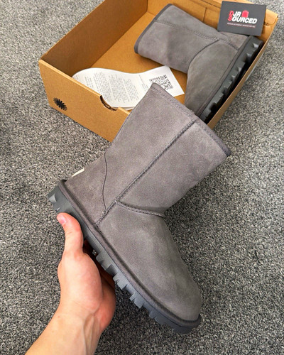 Ugg essential short - short, uk