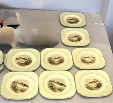 WOODS IVORY WARE Green Fish Plates X 8