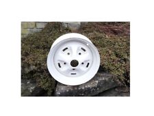 LAND ROVER DEFENDER WHITE