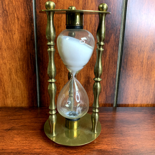 Brass hourglass approx mins - approx, 15