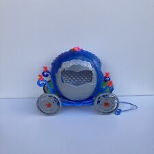 Cinderella barbie 2011 pumpkin carriage- Transforms Pumpkin To Carriage Toy