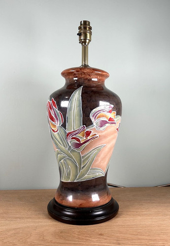 Large vintage ceramic table - large,