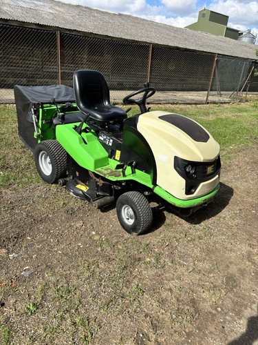 Etesia hydro 100 ride - on, lawn