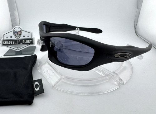Oakley monster dog - matte, black