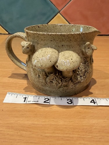 Dumpy studio pottery - dumpy,