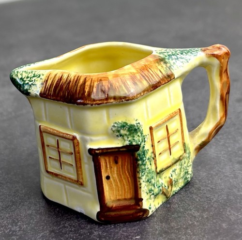 Vintage keele street pottery - vintage,