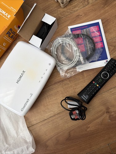 Humax hdr 1100s freesat white - hdr-1100s,