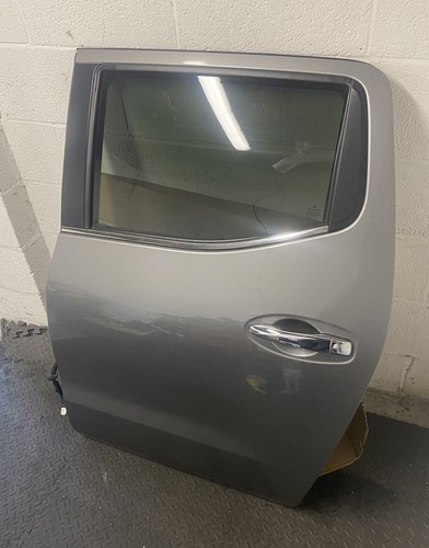 Nissan navara door left - nissan,