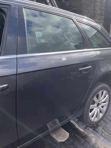 Audi avant rear ns - b8,