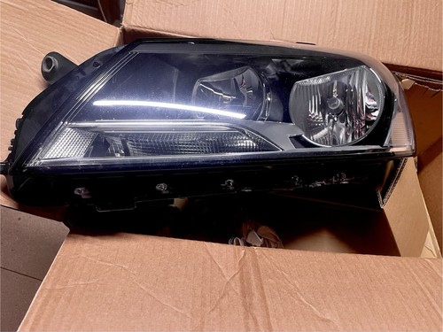 Passat headlight front left - headlight,