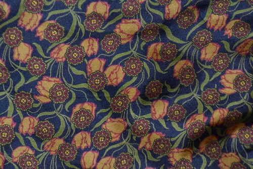 Navy blue silk ascot cravat - blue,