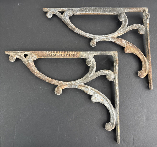 Antique cast iron - cast, sink