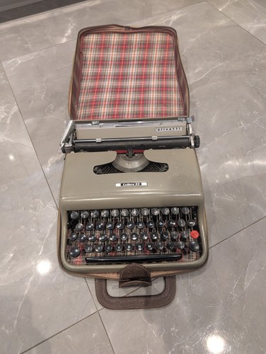 Vintage 1960s olivetti - olivetti, lettera