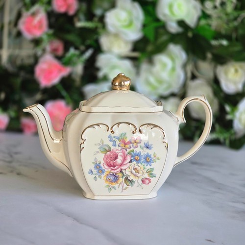 Sadler cube teapot roses - cube,