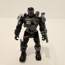 Toys R Us Exclusive Halo