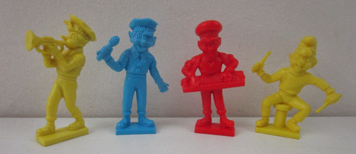 Kelloggs 1970 cereal toys x - kelloggs, 1970's
