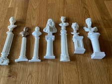 dolls house miniatures