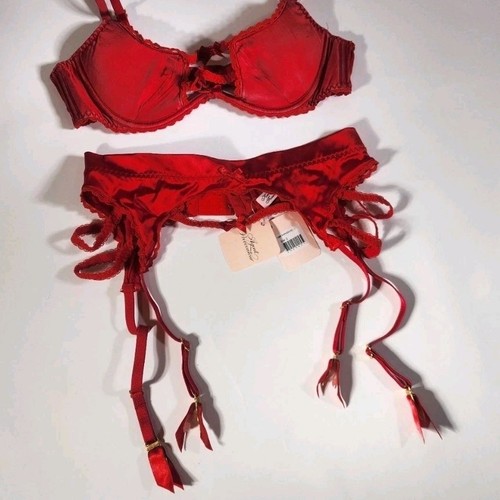 Agent provocateur tammi - provocateur,