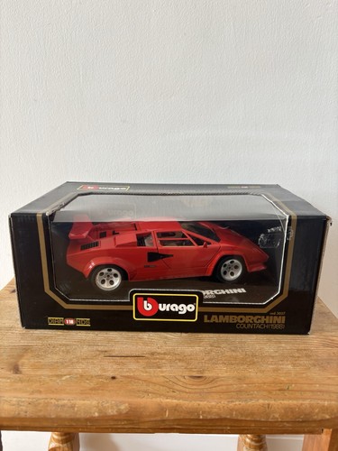 Burago scale diecast 3037 - scale,
