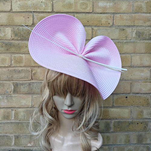 Baby pink cream fascinator - pink,