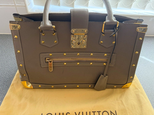 Louis vuitton sahali leather - vuitton,