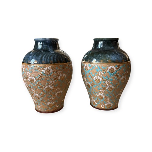 Pair royal doulton - pair,