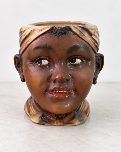 Vintage ceramic lady - lady, headscarf