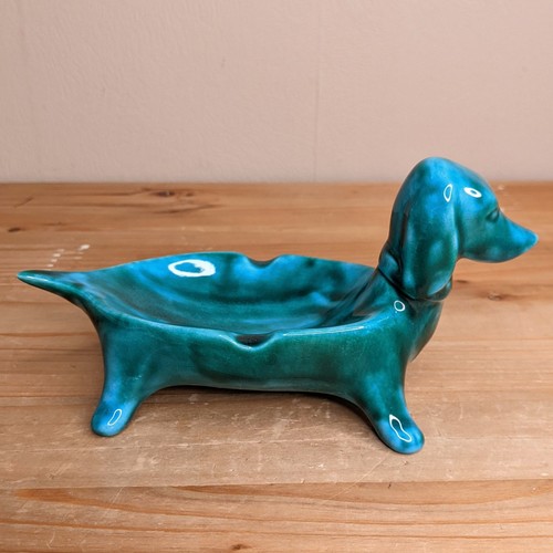 Vintage sausage dog ash - sausage, tray